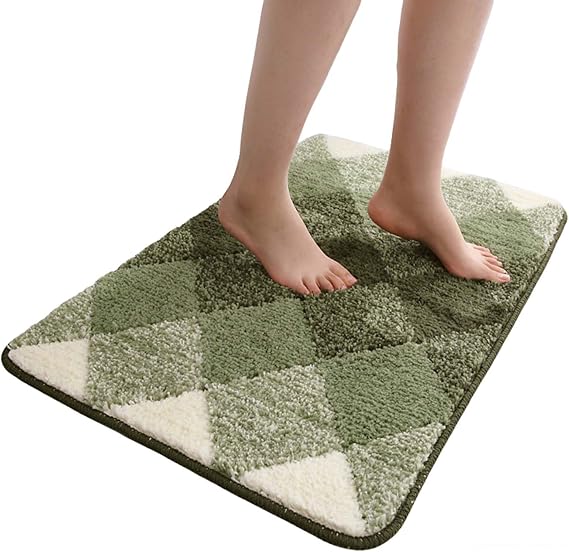 Bathroom Floor Mat for Shower and Tub, Bath Mat with Strong Water Absorption, Quick Dry Bathroom Rug, Easy Care Finish, Textured Grip Pattern, Bathroom Accessory for Sink and Toilet Areas